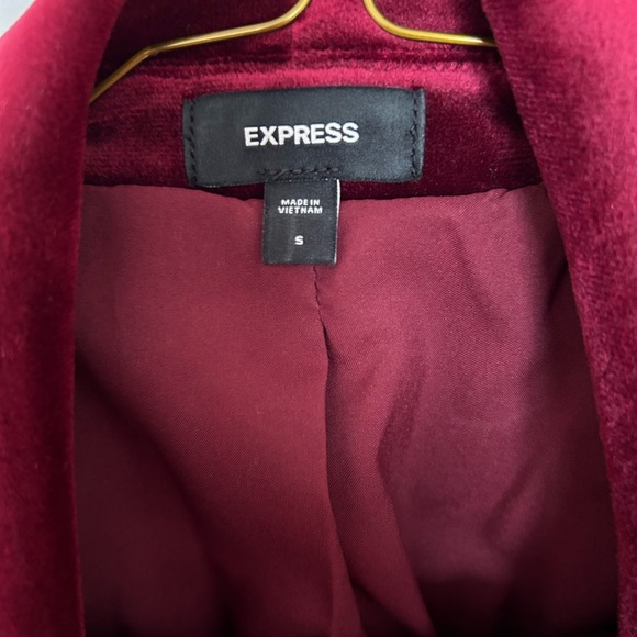 Express Blazer and pants set - Picture 11 of 12